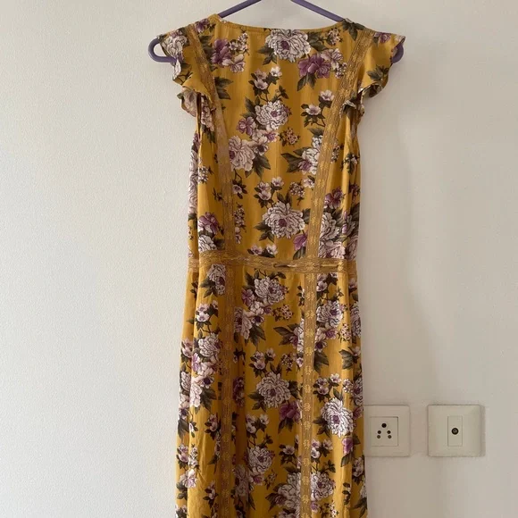 American Eagle Floral printed Yellow Maxi Dress with Slip - Picture 11 of 17
